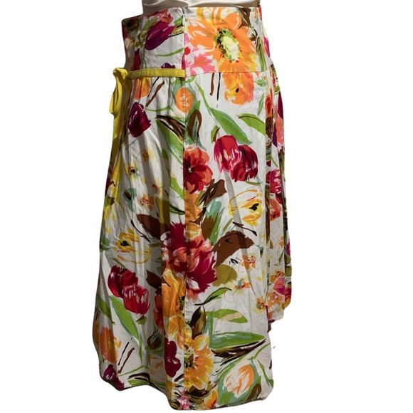 Lapis White Floral Aline Full skirt size medium - Picture 3 of 5